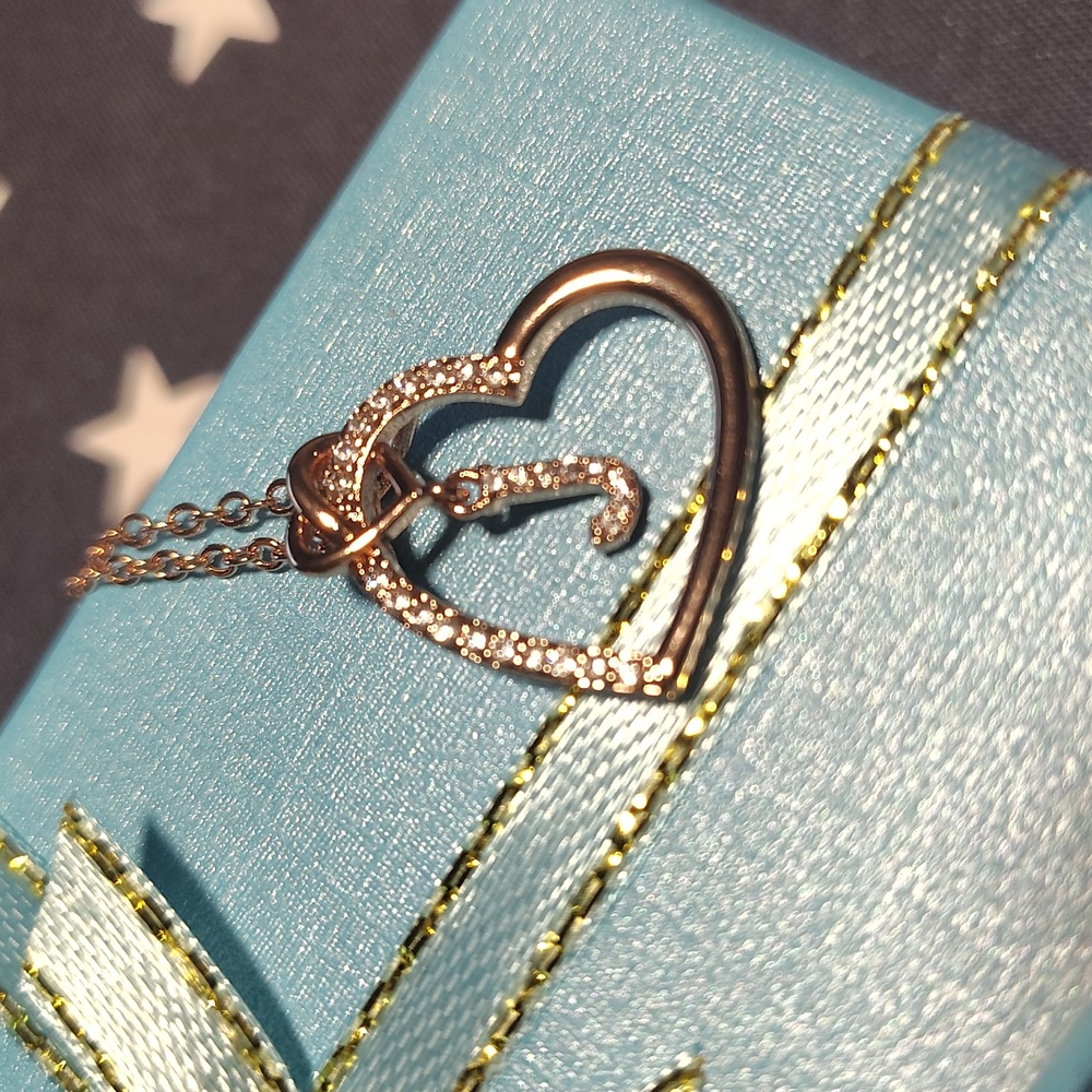ELEGANT ROSE GOLD HEART WITH THE LETTER "J"   PENDANT NECKLACE - Picture 2 of 10